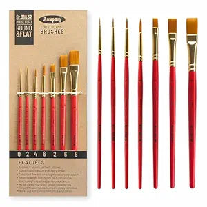 Set of paint brushes with red handles and gold ferrules, next to their packaging.