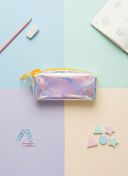 Kawaii Holographic Zipper Case