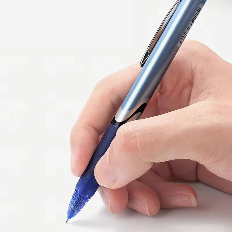 Pilot Hi-Techpoint V5 RT 0.5mm Roller Ball pen